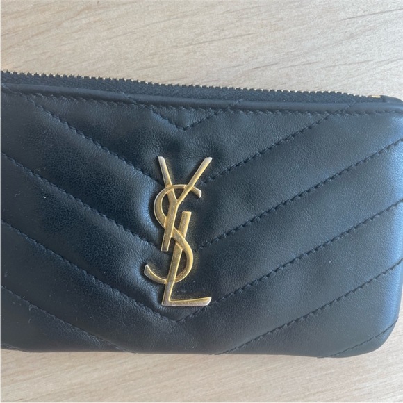 YSL Cassandra matelasse key pouch in smooth leather - Picture 1 of 8